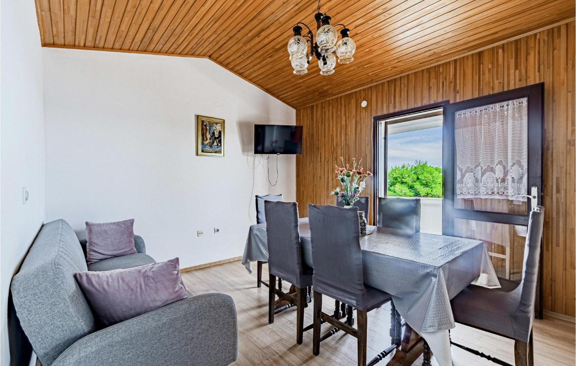 Beautiful Home In Prizba With Kitchen Экстерьер фото